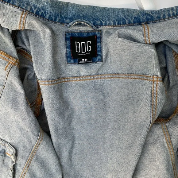 Urban Outfitters BDG trucker denim jacket - Picture 4 of 7